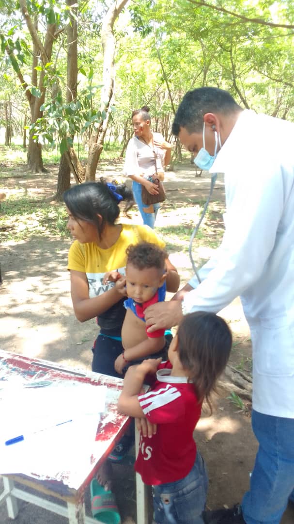 #CubaPorLaVida 
#CubaCooperaven 
#Ean12V
#Cdi_gilberto