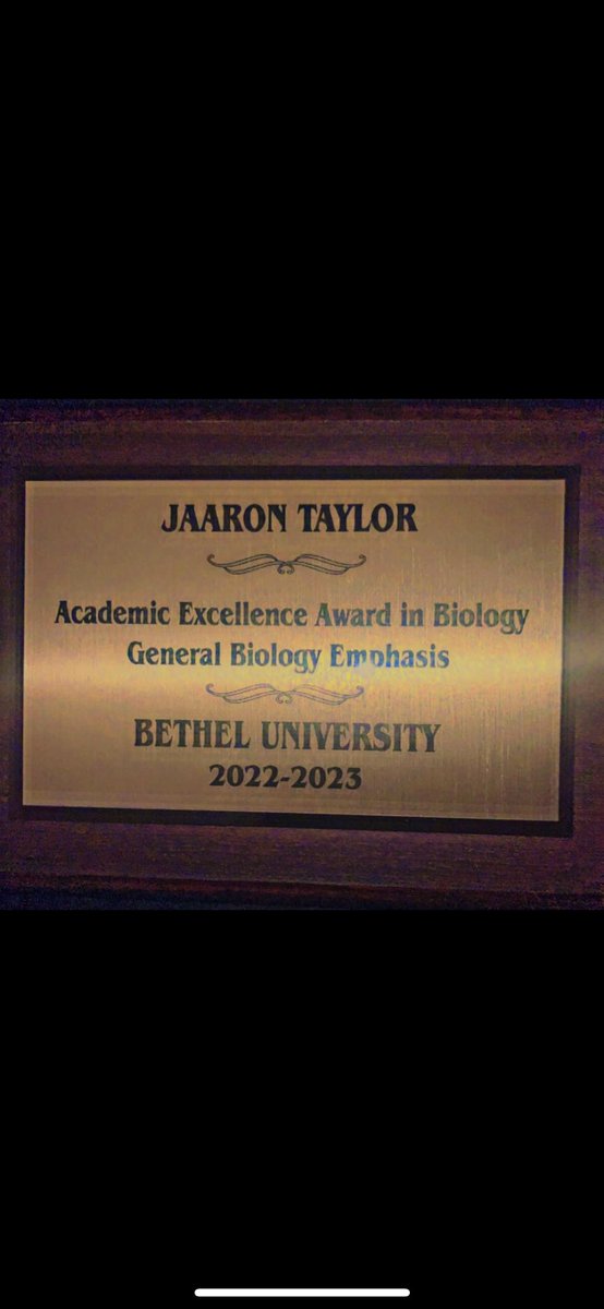 runstopper96's tweet photo. Blessed beyond belief to be selected as Biology student of the year with the highest GPA of a graduating senior within my major. Testimony of one of God’s strongest soldiers. https://t.co/84L9EARsys