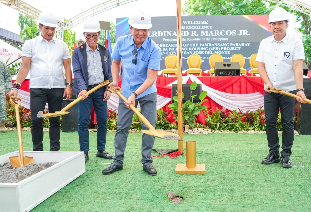 bongbongmarcos's tweet photo. Ipinagmamalaki nating pangunahan ang groundbreaking ng St. Bernadette Children and Maternity Hospital at ng Pambansang Pabahay Para sa Pilipino (4PH) projects sa San Jose del Monte City, San Rafael, at Pulilan, Bulacan. https://t.co/13L9O4V1Vi