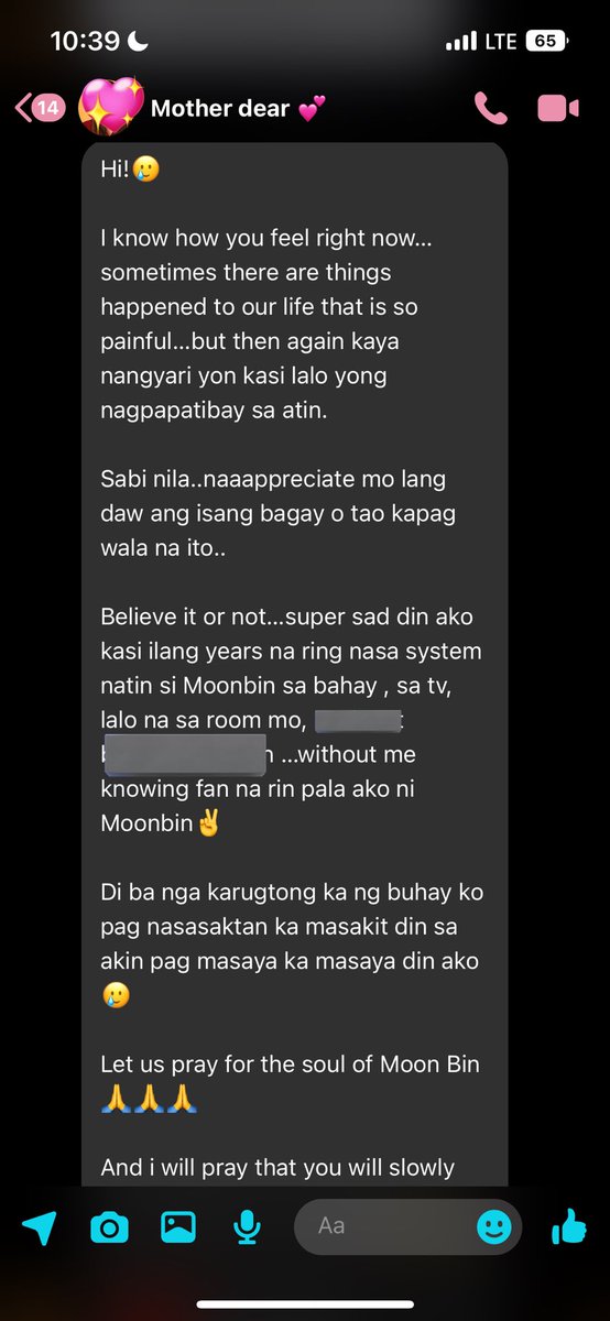 moontrishaa's tweet photo. My mom… 🥺😭💔 https://t.co/Mq2hmU1AeZ