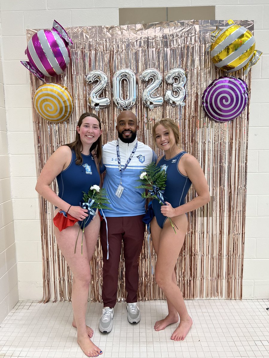 AlebiosuOmar's tweet photo. 📸 Senior Knight @ProspectPolo even though we have to reschedule we took a moment to enjoy the set up. #everyknight https://t.co/0ZOIZ0QJhw