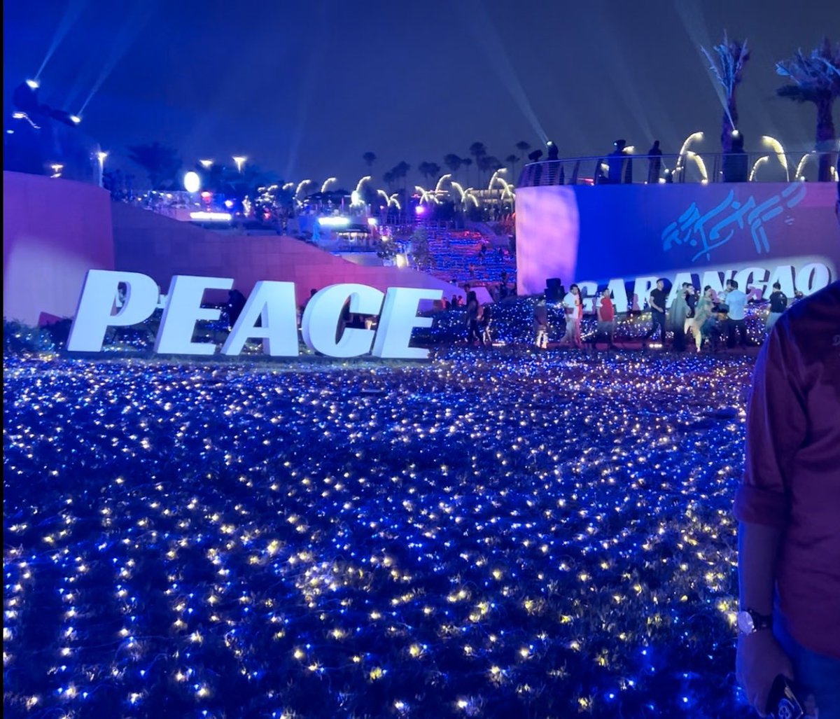 farha_shaikha's tweet photo. #Doha's  Beautiful and Amazing #RamadanLightsFestival kicks off with a daily lights show during the month of Ramadan❤️

#DohaLights2023 #RamadanInDoha #CornicheLightFestival #ThisisQatar https://t.co/hIoG694OOM