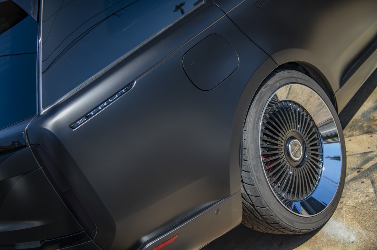 STRUT__LIFE's tweet photo. Chrome wheels for days, turn heads with your very own #STRUT  personalized luxury vehicle!!  ✨

#STRUT #STRUTcollection #STRUTlife #STRUTgrille #innovation #design #productsforgood #bebold #lifestyle #experiences #relationships #workhard #liveplaygive https://t.co/cBFcn33Hf6