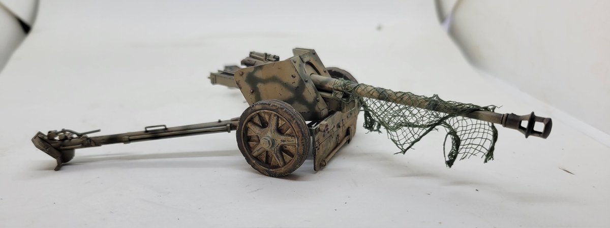 argyle1994's tweet photo. ダスヴェルグ(中身ドラゴン)の7.5cm Pak40を塗装しました、タミヤのアメリカ歩兵偵察セットと合わせようかなと思ってます
#Pak40 #DasWerk #プラモデル https://t.co/pw3G6BJ77D