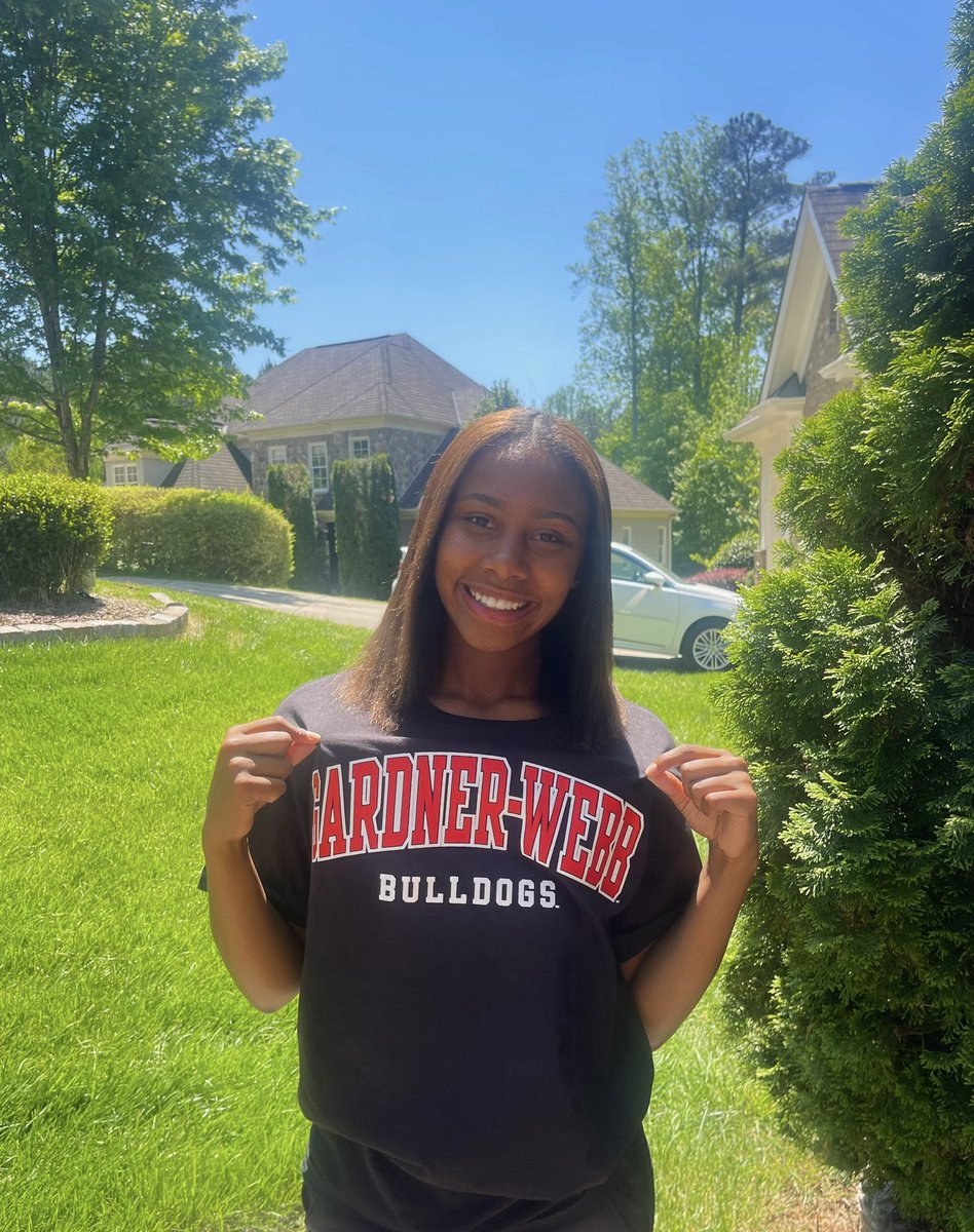 trinavandyke1's tweet photo. I am proud to announce that I have verbally committed to play Division 1 softball at Gardner Webb University. I would like to thank Coach Bailey, Tyler, Mackenzi, and Dex for giving me this opportunity to further my academic and athletic career! #SkoDawgs 🐶🐶 https://t.co/77HN2SFHKZ