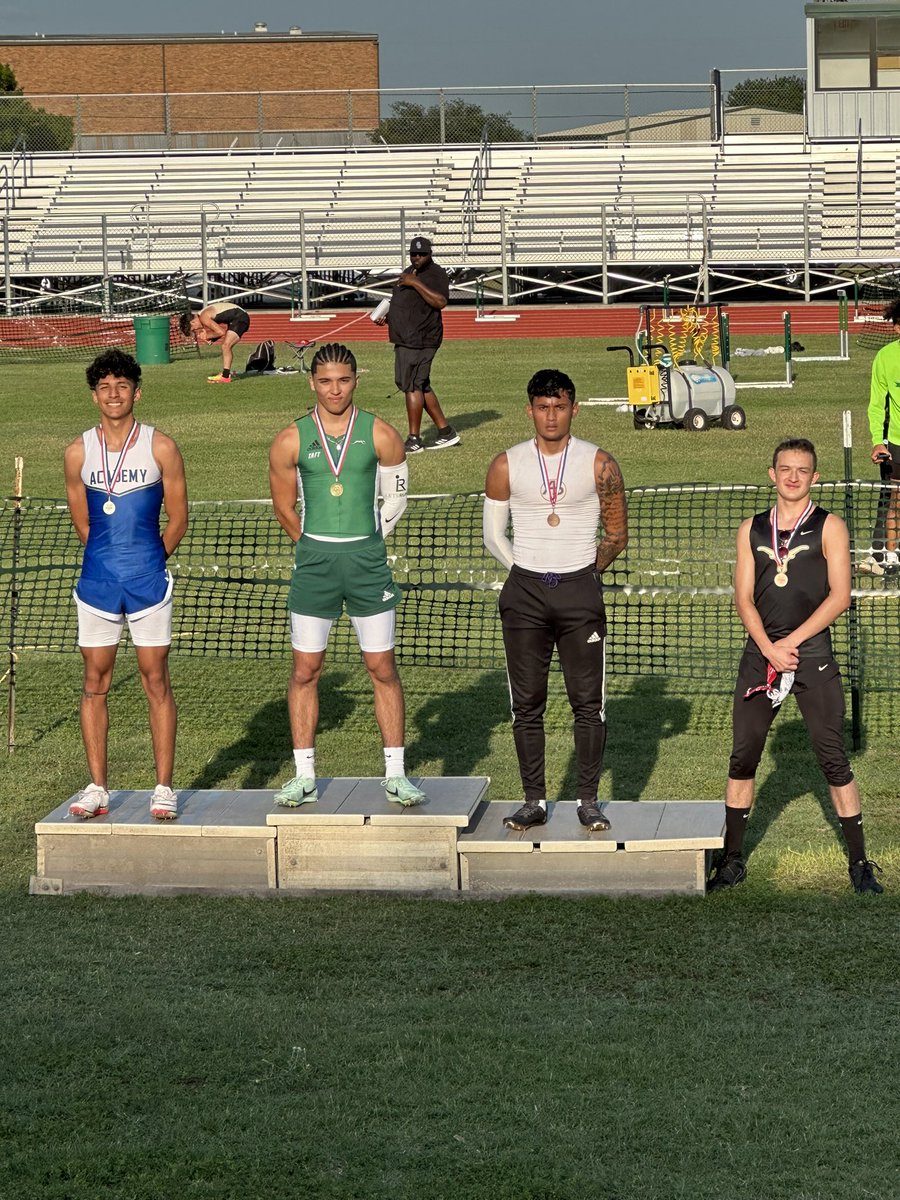 Enrique Rodriguez tweet media