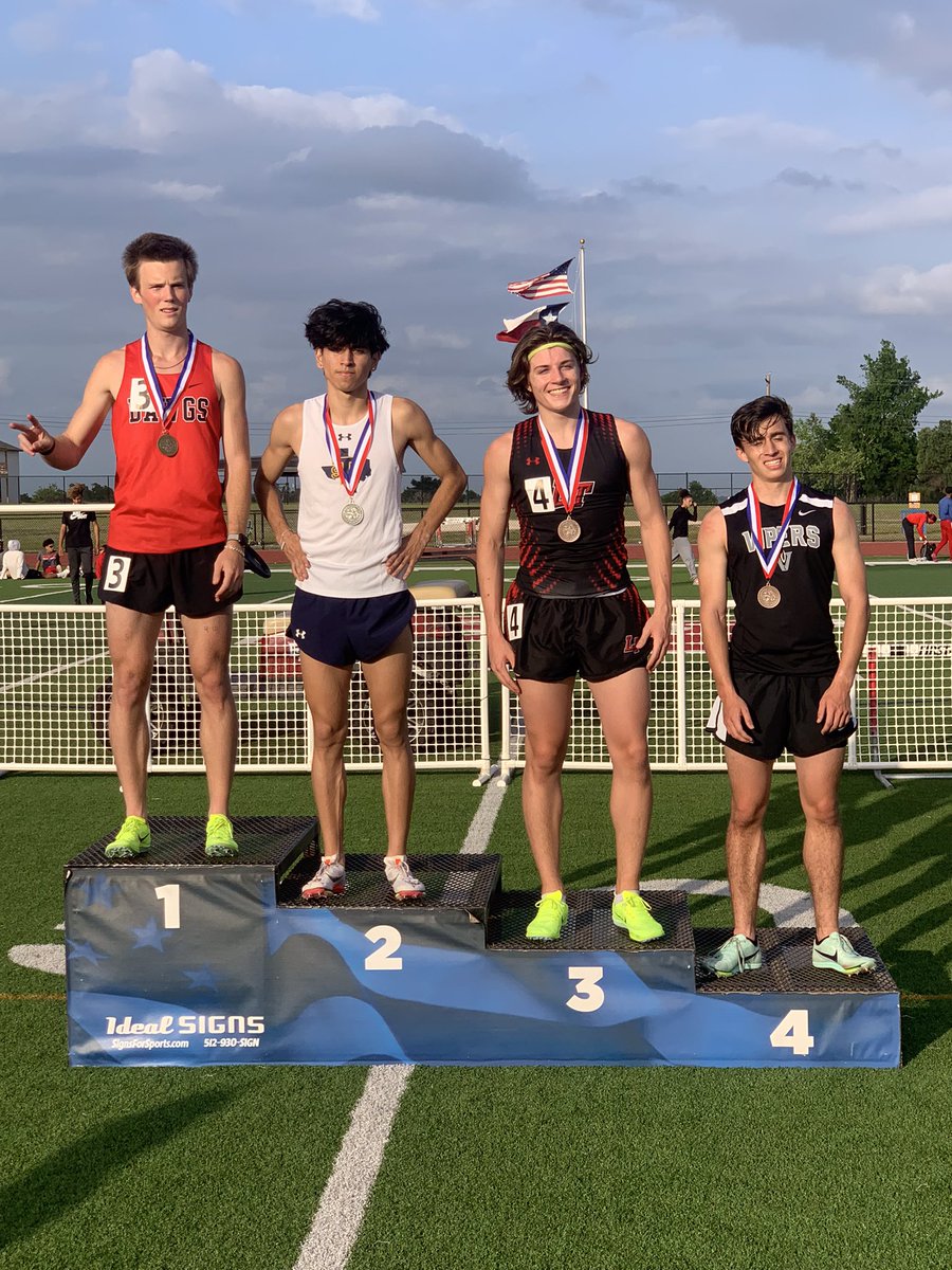 🥈 Toby Carrejo 
800m Regional qualifier