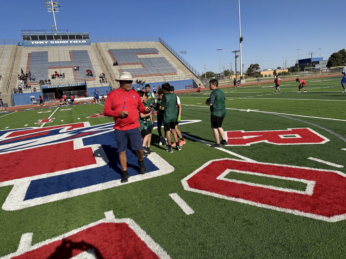 6th grade EPISD 7 on 7 Fb Irvin HS ⁦<a href="/EPISDathletics/">EPISD ATHLETICS</a>⁩ ⁦<a href="/fehuizarAP/">Dr. Francisco Huizar Gonzalez</a>⁩ ⁦<a href="/irvin_high/">Irvin High School</a>⁩