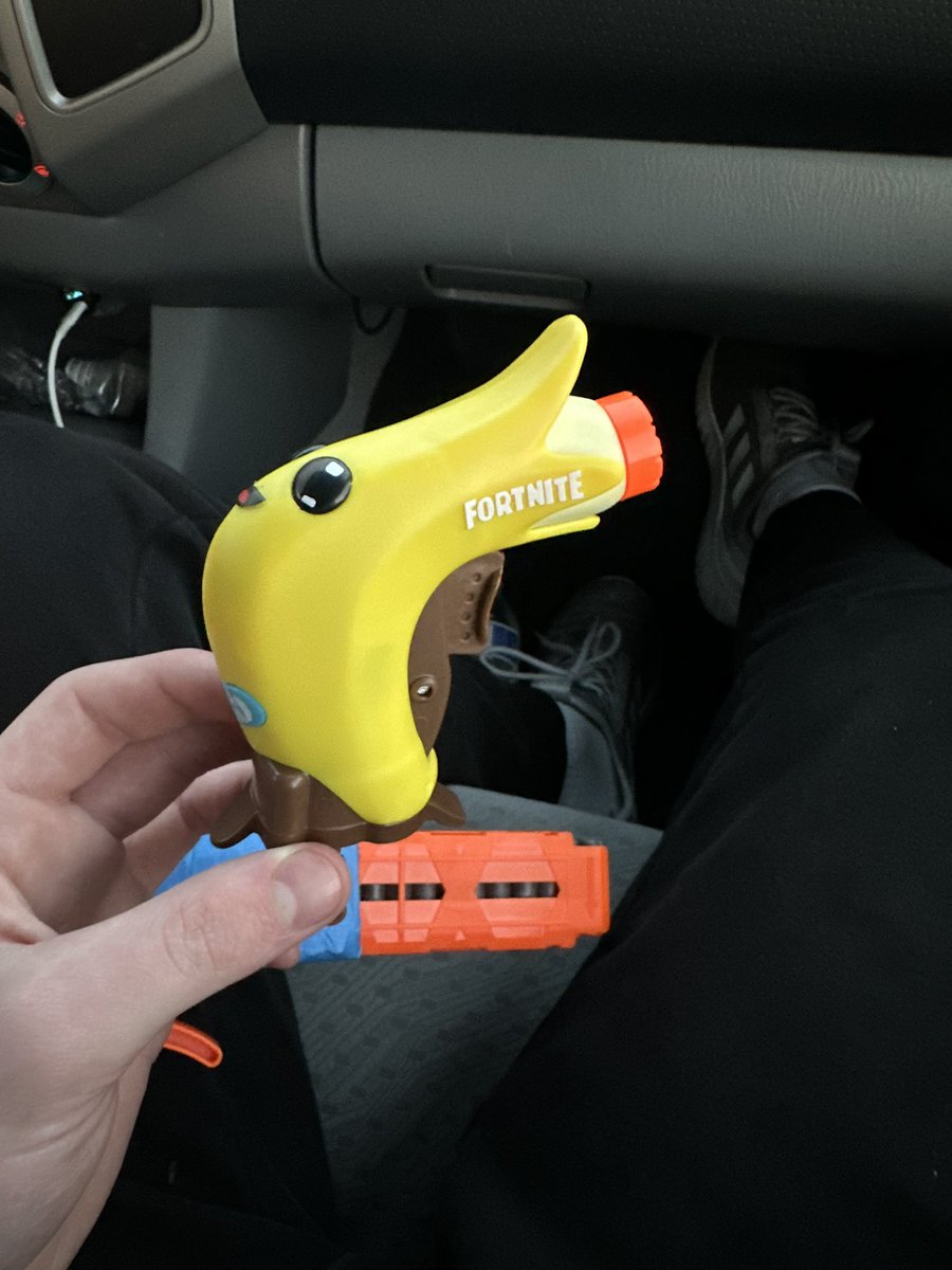 nuttbustersnerf's tweet photo. Who knew the dragon would be slain by the fortnite banana blick. Good shit jimmy. https://t.co/iWmdiKsLhA