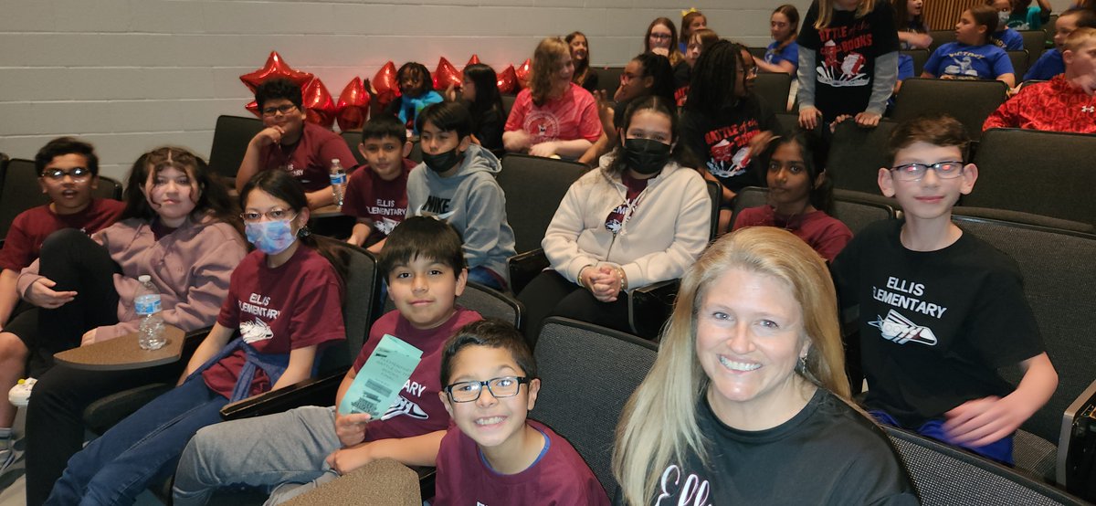 Christy Klisiewicz (@cklisiewicz) on Twitter photo The Ellis Battle of the Books Team appreciated the support and encouragement we received all year long from our families, staff, and peers. Going to finals was a positive experience. <a href="/EllisSoars/">Ellis Explorers</a> The Ellis Battle of the Books Team appreciated the support and encouragement we received all year long from our families, staff, and peers. Going to finals was a positive experience. <a href="/EllisSoars/">Ellis Explorers</a>