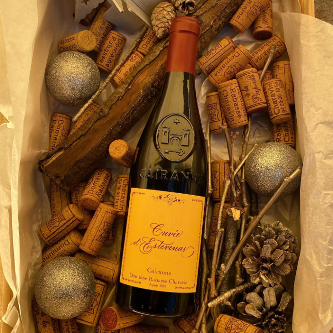 Small-batch, family-owned and operated, and led by a dynamic mother-daughter duo. Rated Four Stars by Robert Parker, all their wines are also 'Haut Valeur' Environmental Certified and Vegan! 

ow.ly/sIIs50NNwTC