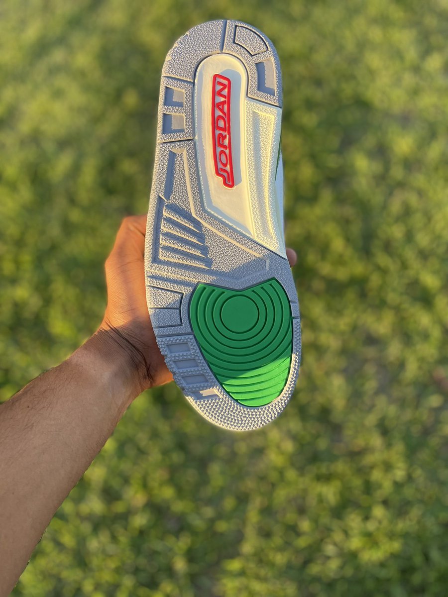 Jordan 3 Retro “Lucky Green” (W) 🔋 
May 18, 2023