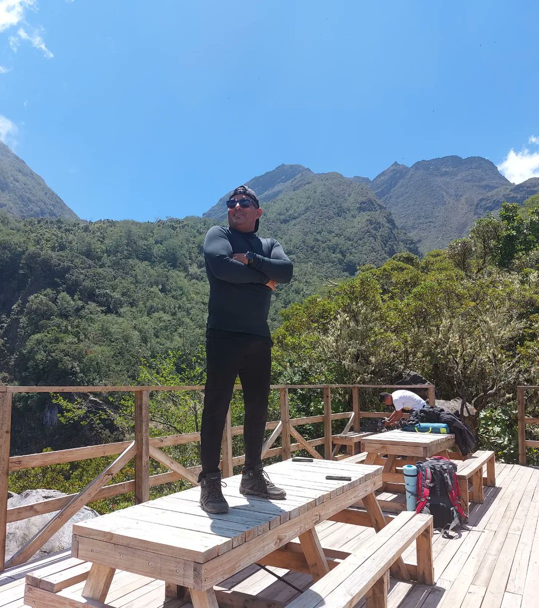 luiggui's tweet photo. Mirador La 45 camino a la Cima del Volcán  Barú https://t.co/4xcb10Hans