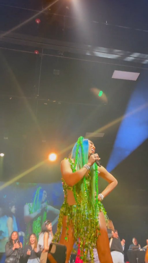 ViFeelings's tweet photo. LOVE!

https://t.co/htG8NOI7e9
#VGfulConcertTour | #VGful | #ViceGanda https://t.co/asxLQtELK8
