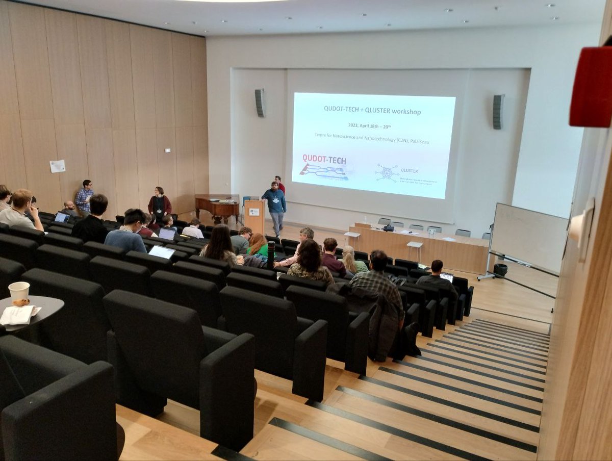 senellartqd's tweet photo. We're happy to announce the start of the joint workshop of #QUDOTTECH and #QLUSTER consortium in the @C2N_com. @MSCActions @HorizonEU
Thanks to our two PhD students Manuel Gundin Martinez and Nico Margeria (@zzuoli) for handling the organisation! #EuropeanQuantumDotCommunity https://t.co/tLow4exg81