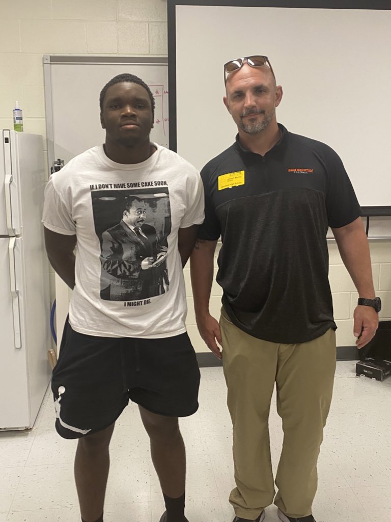 coachQ_13's tweet photo. Big thanks to @jbmorriscoach for spending some time talking to @CHS_CISD  football players @IsaiahH51 and @ivion9 today.
 @ClevelandISDTX @CISD_Recruiting https://t.co/Mh6sl1xC6u