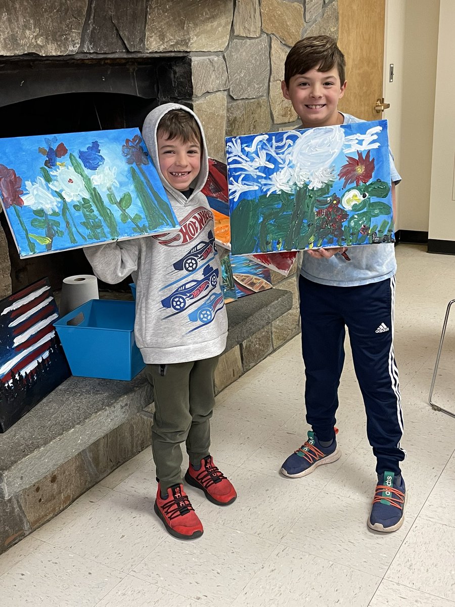 anchorslearning's tweet photo. Loved painting with some Marlborough friends tonight! #everykidisanartist #paintnight @Marlborough_Rec https://t.co/7LUNOkHpiI