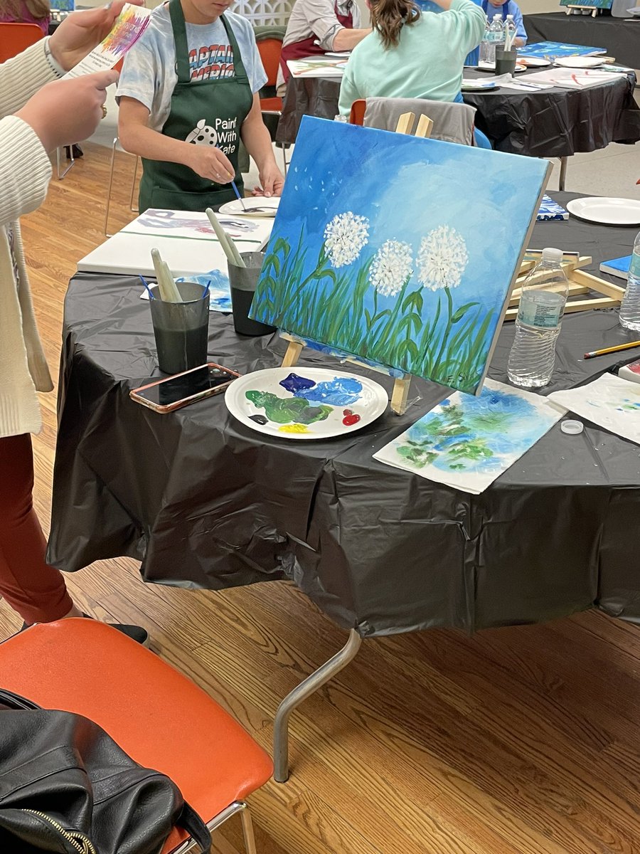 anchorslearning's tweet photo. Loved painting with some Marlborough friends tonight! #everykidisanartist #paintnight @Marlborough_Rec https://t.co/7LUNOkHpiI