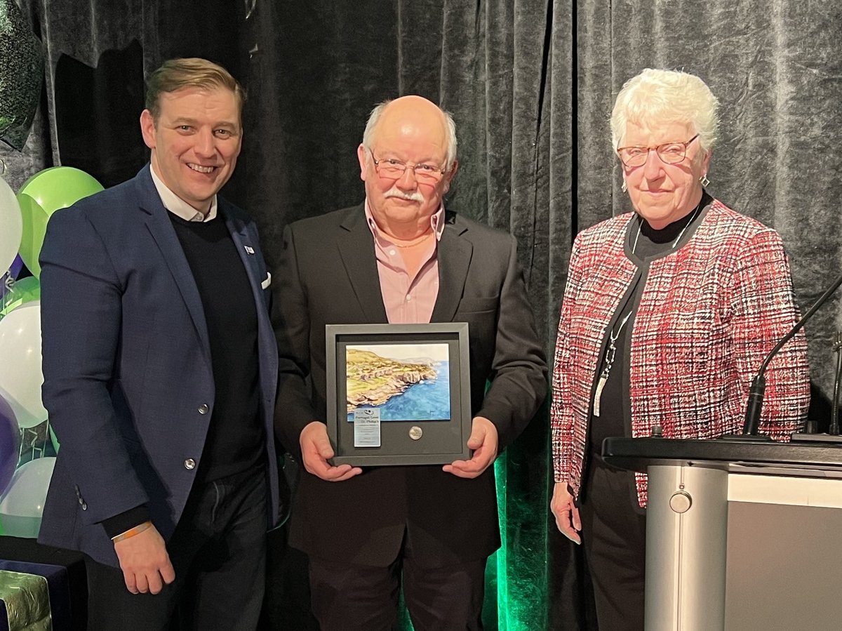 FureyAndrew's tweet photo. What a pleasure to attend the Best of @PCSPnl Awards 2023 tonight. Congratulations to all of the inspiring winners, who strike to make their community a better place every day. Thanks to Mayor Carol McDonald, council and staff for hosting such a wonderful event! https://t.co/CAOXNhghH7