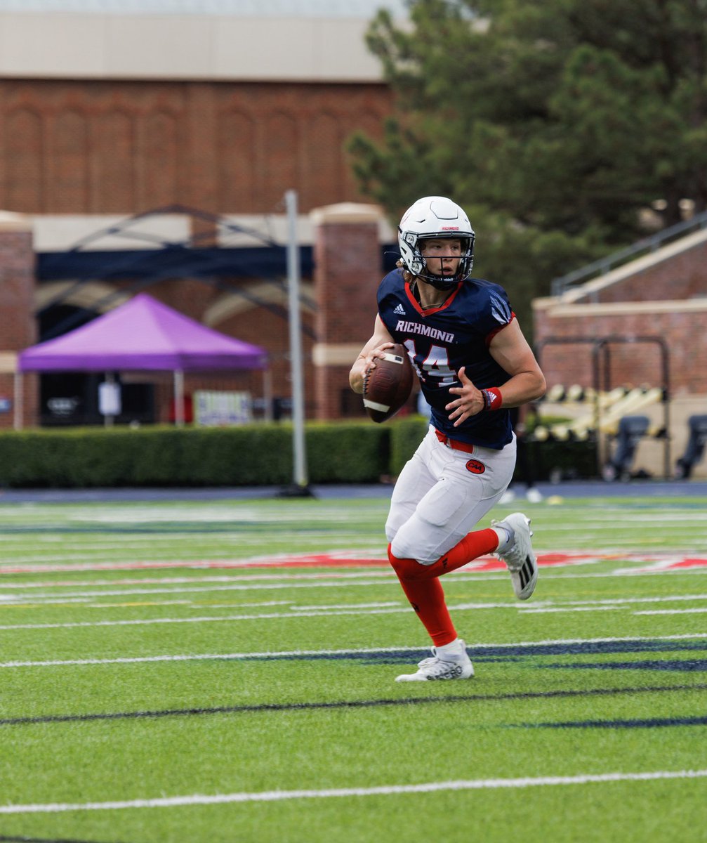 Officially done with my first college spring ball… words can’t describe how thankful I am to be here! With finals next week and summer around the corner it’s time to lock in and grind like never before! #OneRichmond 🕷️❤️
