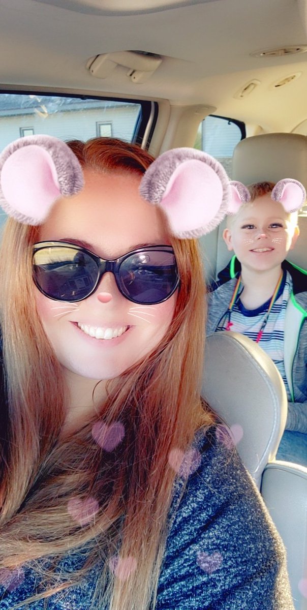 RaisingMyBabies's tweet photo. If you see this post a pic of yourself in some cool shades https://t.co/kf4yKgVbSW