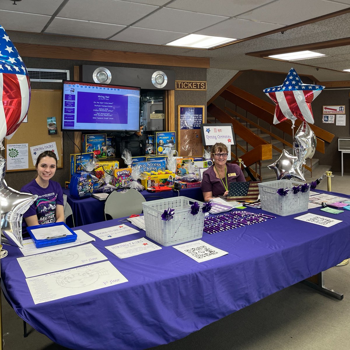 Fairbanks is purple for #MightyMilitaryKids! Our Outreach Manager, Shannon Geese, went purple for the #MonthoftheMilitaryChild event at Pioneer Park's Centennial Center this weekend. We love that so many kids stopped by for a picture in our photo frame. More photos to come!