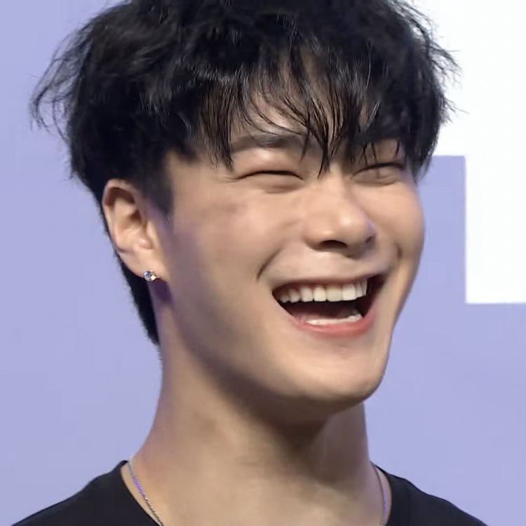pmhdimples's tweet photo. forever in our hearts… rest in peace, our binnie 🤍 you’ll be missed dearly 🕊️🤍 https://t.co/NE1nxzrsXM