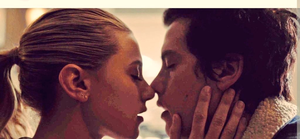 becky_hagerman's tweet photo. #bughead has so much unfinished business these characters are soulmates beautiful tortured souls that always accepted each other.... loved each other so much should be endgame @CW_Riverdale @RiverdaleWriter @WriterRAS so much chemistry so much left to explore the dream team https://t.co/WmHdBQOMvl