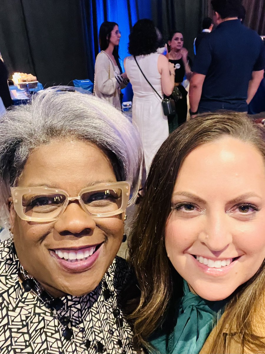 Amber Scanlan tweet media