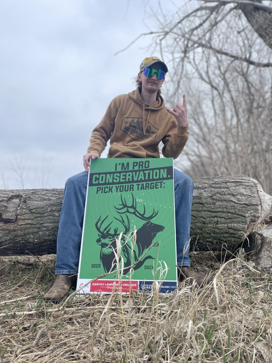 merican_mullet1's tweet photo. Got out in the duck tails today with the Rushmore Rustlers 😎😤 

#capitalismconserves 

@TPUSA 
@tpusastudents https://t.co/wlFL34p0iw