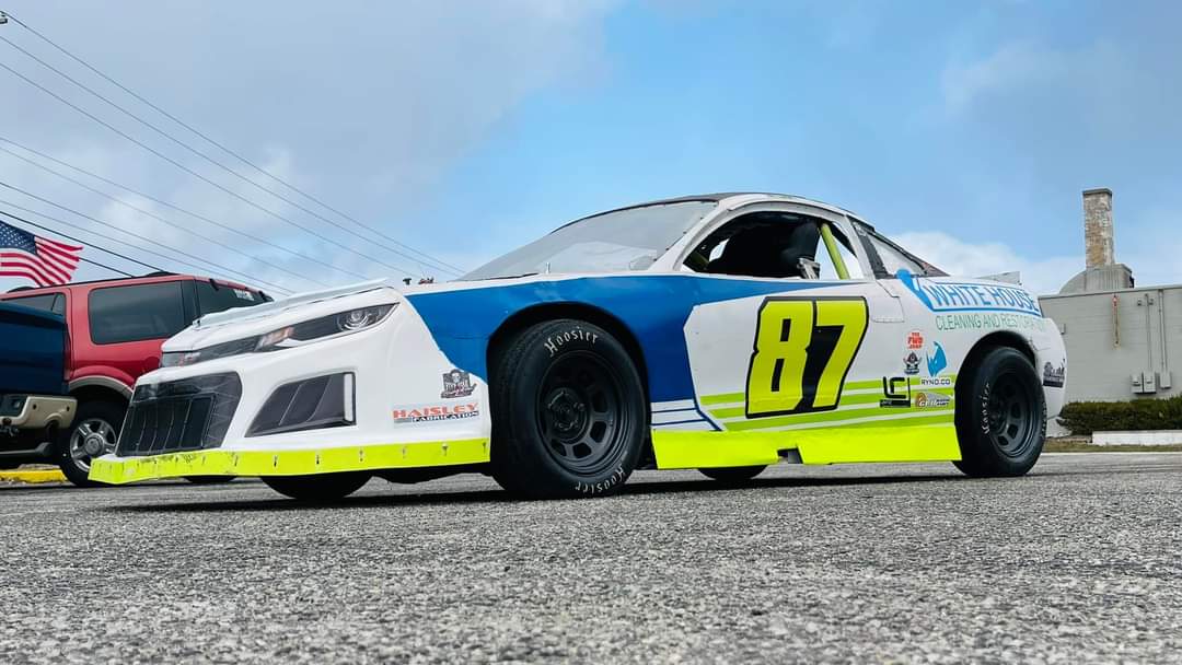 ならず者 tweet media