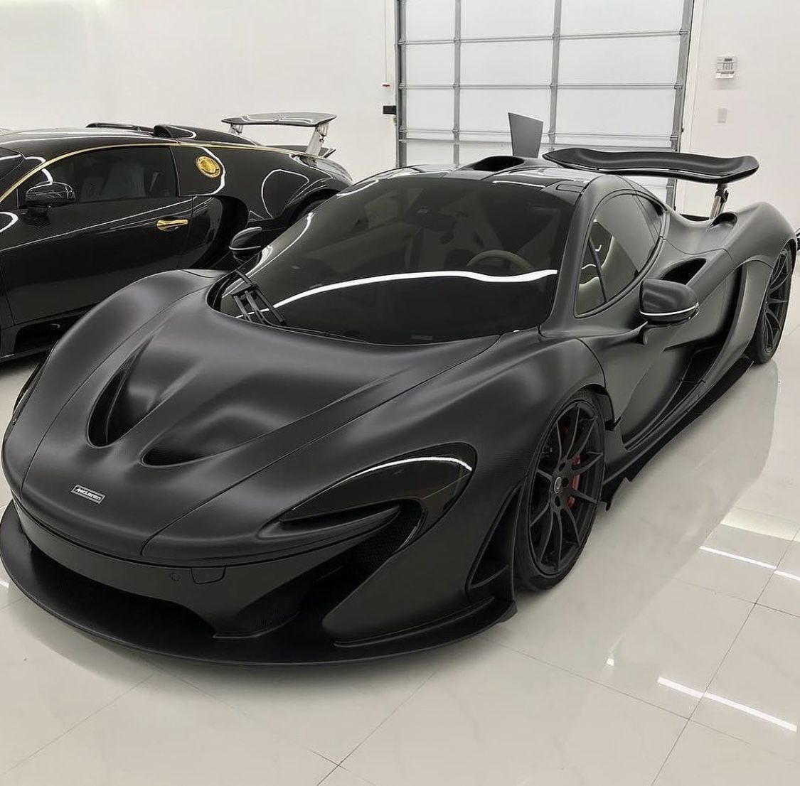 Car Porn tweet media