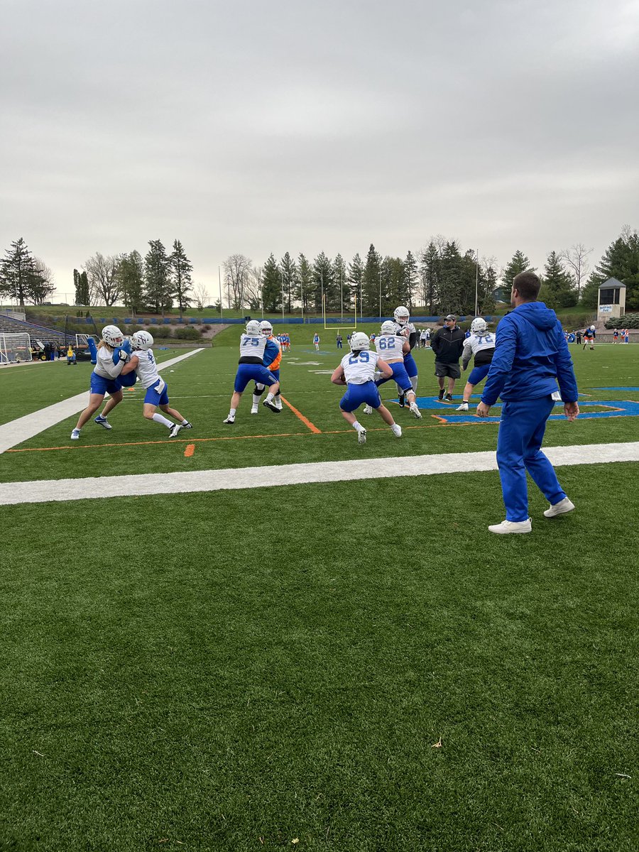 UW-Platteville Football tweet media