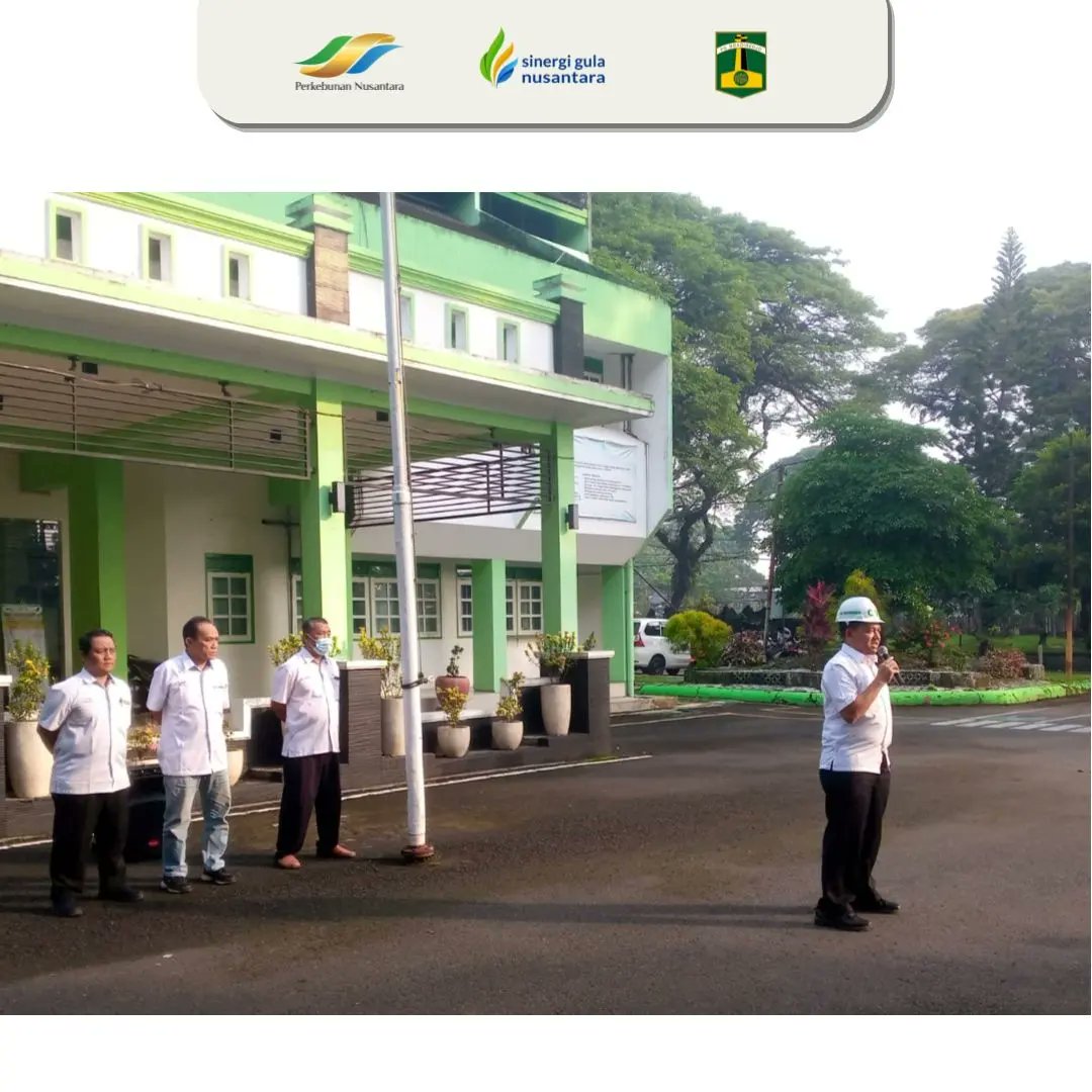 pg_ngadiredjo's tweet photo. Kemarin Bpk General Manager PG Ngadiredjo memberikan pengarahan kepada seluruh personil keamanan untuk tetap semangat menjaga aset PG Ngadiredjo selama libur lebaran tahun 2023.

#HoldingPerkebunanNusantara 
#sinergigulanusantara 
#Pgngadiredjo 
#kediriberbudaya 
#keamanan https://t.co/Nu8VzNjvoL