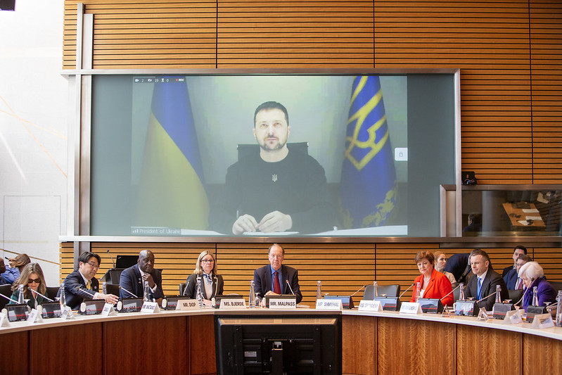WorldBankGroup's tweet photo. What type of economic assistance #Ukraine urgently needs, and what the int’l community plans to provide? 

Watch the replay of Ministerial Roundtable w/ @ZelenskyyUa @Denys_Shmyhal @DavidMalpassWBG @KGeorgieva @SecYellen &amp; others: https://t.co/EtLvajW3Yv #ReshapingDevelopment https://t.co/fehoQP1lTR