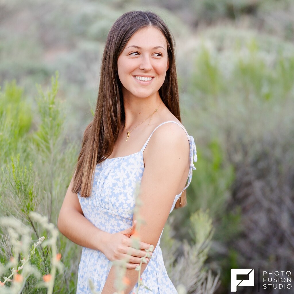 PhotoFusionAZ's tweet photo. Capturing the essence of senior year is a special moment that every girl deserves. From the laughter to the tears, the memories of this year will last a lifetime. These senior photos are a reminder of the growth and accomplishments we've achieved and the… https://t.co/ArwlyqL2WR https://t.co/AUV22iCdNy