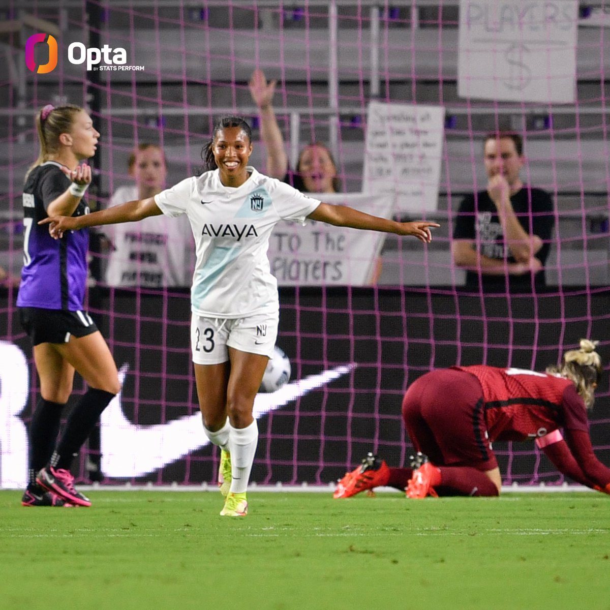 OptaJack's tweet image. 9 - The last four goals the Orlando Pride have conceded have been scored in the ninth minute of stoppage time or later.

Prior this run there had only been three goals scored in the ninth minute of stoppage time or later in @NWSL history (all comps). Heartbreak.