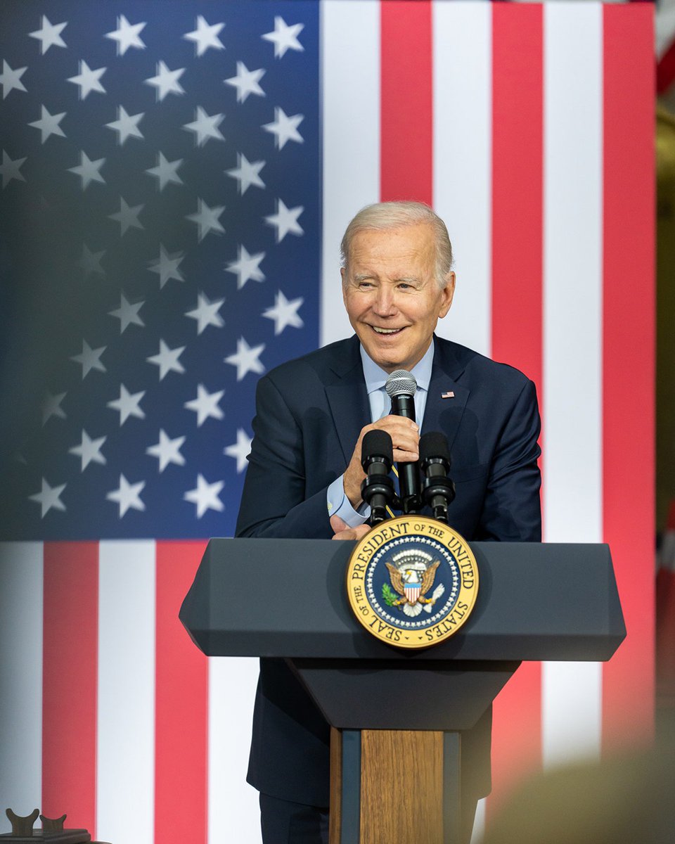 WhiteHouse46's tweet photo. Under President Biden’s leadership, we’ve made real progress towards a fairer tax system.

His budget will continue this progress by making the wealthy and big corporations pay their fair share.

And, no one earning less than $400,000 will see their taxes go up by one penny. https://t.co/ejMbxdPuC4