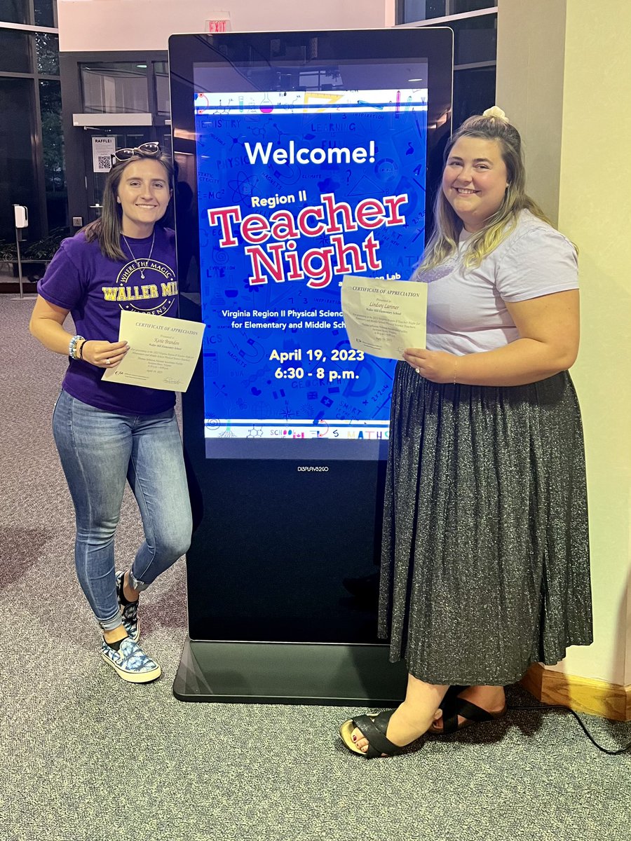 MsBrandon2020's tweet photo. We had a great time presenting at @JLab_News Teacher Night! I’m so glad to have such an amazing teammate. #YCSD #JSAT5 https://t.co/TQH5w3SIH9