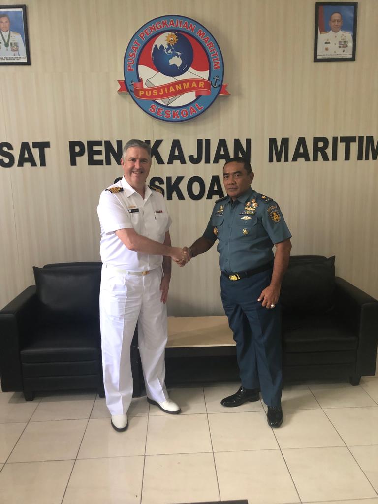 IKAHANid's tweet photo. Direktur @SeaPowerCentre, Kol (Laut) Alastair Cooper bertemu dengan Kapusjianmar SESKOAL, Laksma TNI Fauzi & staf baru-baru ini untuk membahas peluang kerja sama lebih lanjut di bidang jurnal akademik dan konferensi reguler Pusat Kekuatan Laut regional #moresecuretogether ๐ฎ๐ฉโ๏ธ๐ฆ๐บ https://t.co/637F5hxqRT