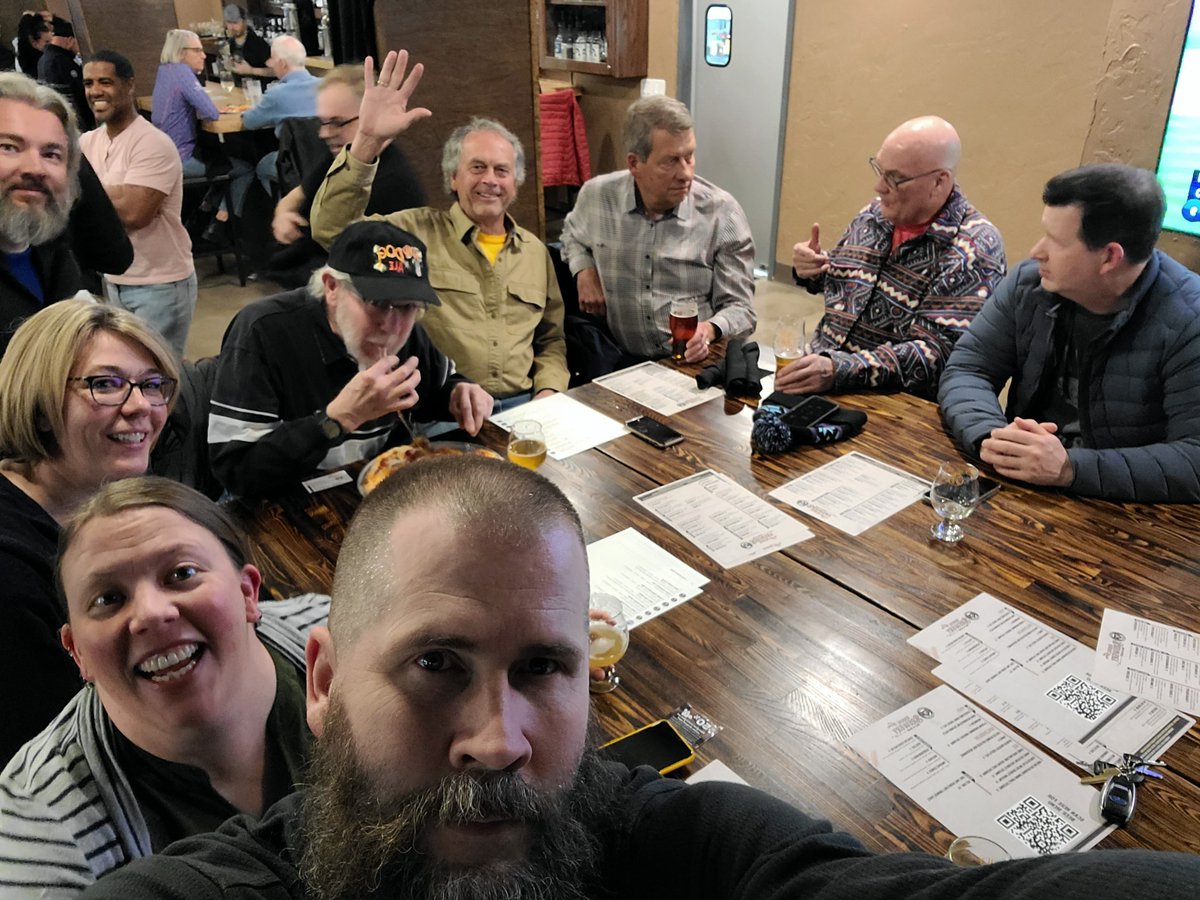 Foam_OnTheRange's tweet photo. Foam on the Road at Kodiac Brewery Bar and Grill! #FOTR #Beer https://t.co/VACVsXolx7