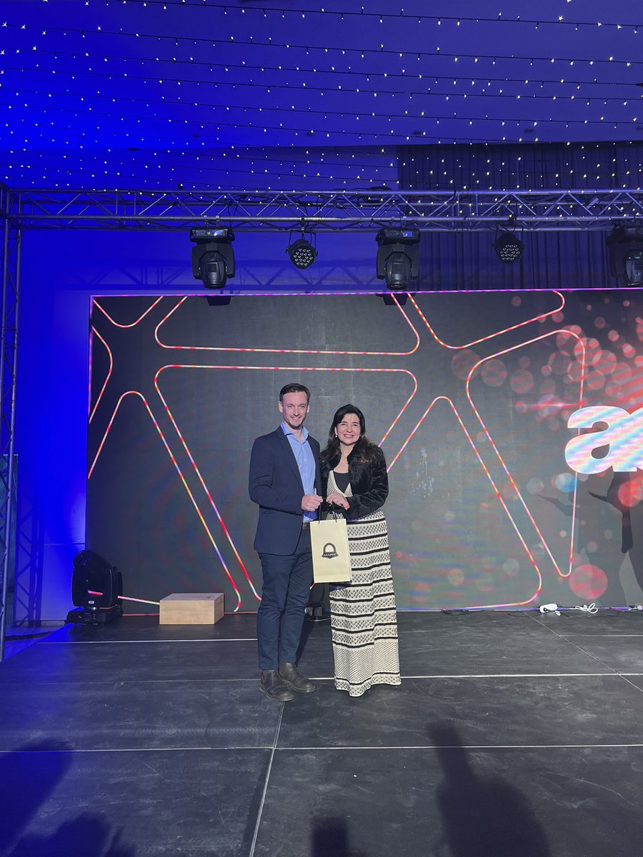 nsansolini's tweet photo. 40 Años de AOCA - Orgullosa de pertenecer a esta industria y compartir la misma pasión con amigos de la industria del Turismo de reuniones https://t.co/FtWPnq5sjF