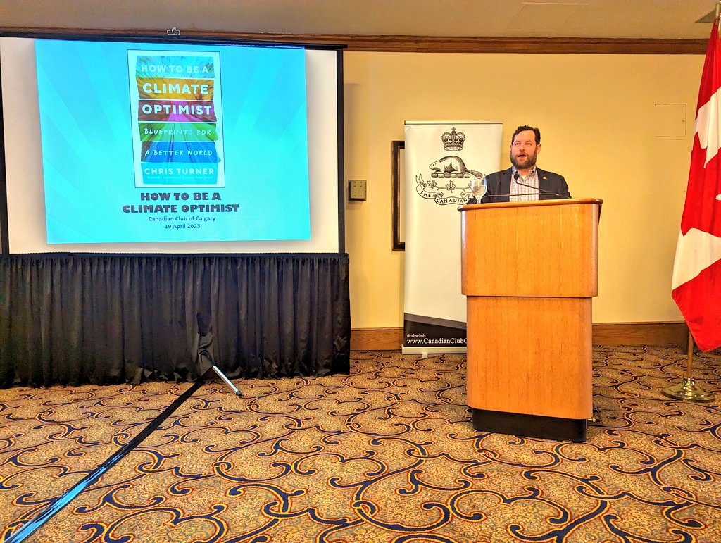 YYCCanadianClub's tweet photo. Thank you @theturner for speaking at our luncheon this afternoon.
It was an informative, entertaining and engaging session, which allowed all attending to hear about just how we, too, can become climate optimists.
#ClimateOptimist #HowToBeAClimateOptimist @PenguinBooks #CdnClub https://t.co/VGYGoeZ62k