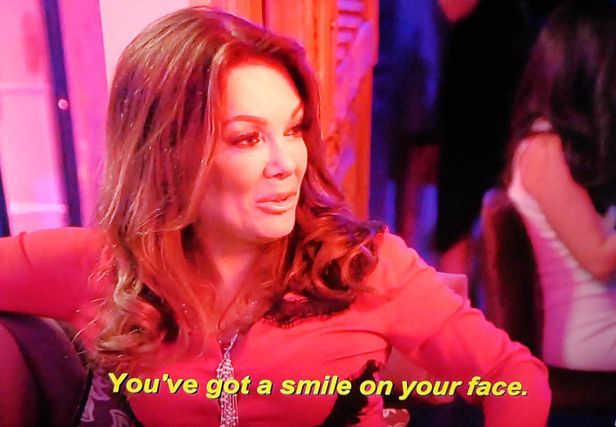 9woodMac's tweet photo. Watching Lisa ask why Sandoval has a smile knowing what we know now 😩.  #PumpRules #vanderpumprules https://t.co/Rf4oWA9LsL