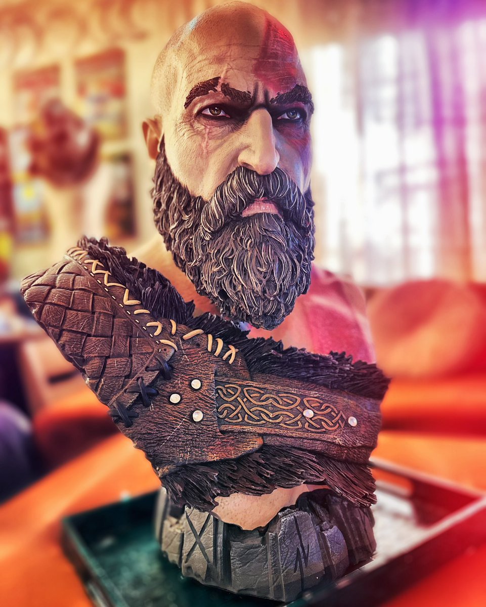 Liana Ruppert on Twitter "a new Kratos has entered the fight.