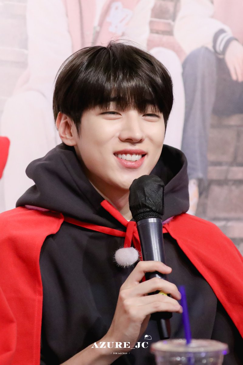 azure_jc's tweet photo. [HQ] 221225 디마뮤 크리스마스 이벤트
사르르 눈웃음
사랑하는 재찬이

#재찬 #DKZ재찬 #JAECHAN https://t.co/kcjTKMeqfw