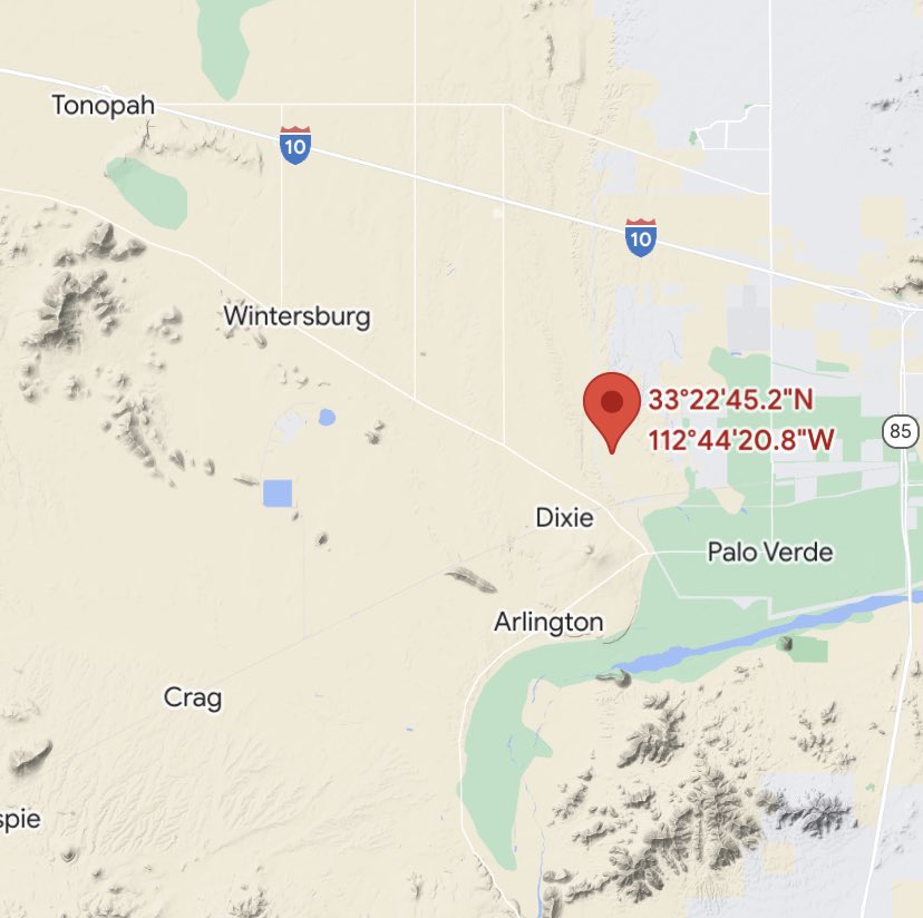 azstateforestry's tweet photo. #AZForestry responding to #SouthernFire near 321st Ave & Baseline, approx 16 mi. SE Tonopah. Fire is estimated 65 acres w/moderate rate of spread. Crews working to secure nearby property & keep it out of Hassayampa River bottom. Map approx location. #AZFire https://t.co/boH4cFmcRf