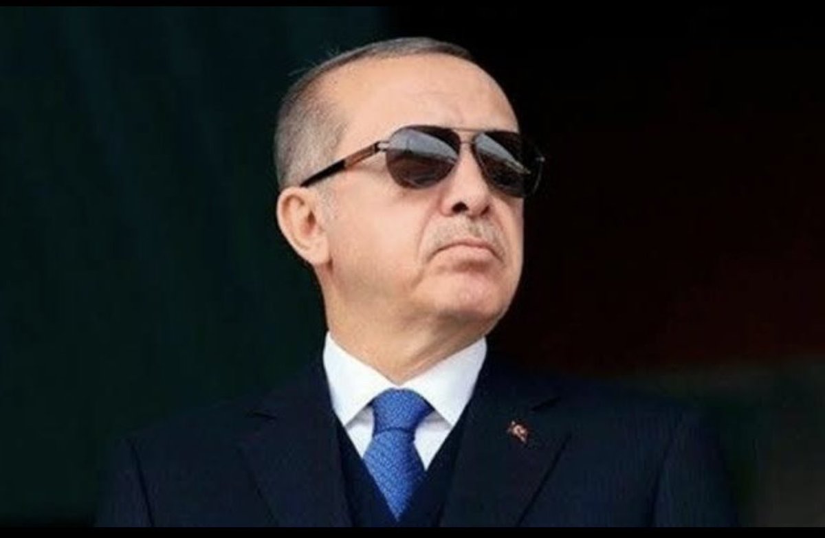 Yüzyılın siyasi dehası RECEP TAYYİP ERDOĞAN’ın tarihe damga vurduğu sözü sizce nedir? Bence, 
Dünya Beşten Büyüktür. 
Hayırlı Bayramlar. 
#ElvedaYaSehriRamazan