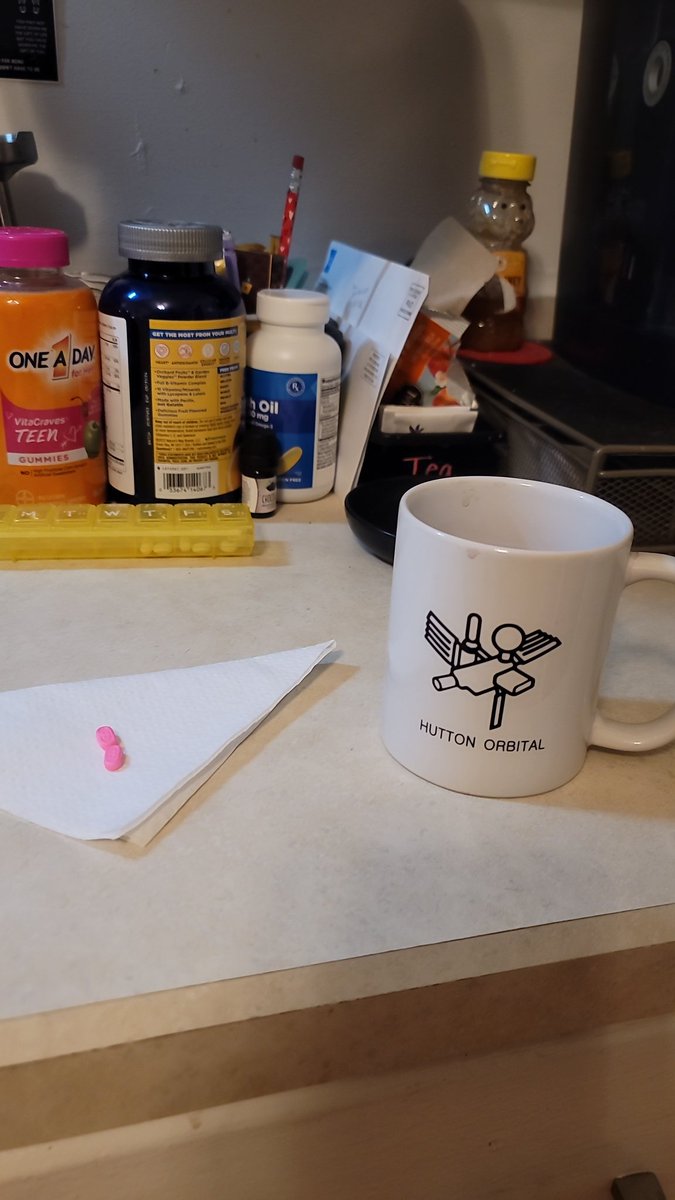 One of the sample vibes broke within the ship, so my allergies are off the charts. Only a spot of tea, honey lemon, and Benadryl will fix. 🥴