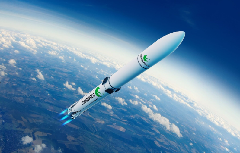 SynergyGroup11's tweet photo. La collaboration se poursuit entre MaiaSpace &amp; @SynergyGroup11 ! @SynergyGroup11 est désormais en charge des études de maitrise des risques du lanceur en vol. Un véritable challenge pour ouvrir la voie aux vol spatiaux réutilisables réguliers lancés depuis le CSG.
#space #startup https://t.co/d4mnGEP0Nn